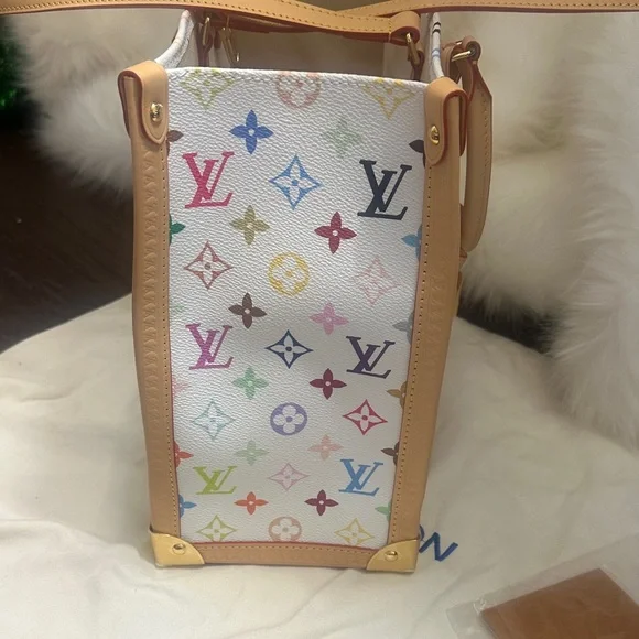Multicolor Monogram Inspired On The Go Tote style bag. New never used - Picture 8 of 16